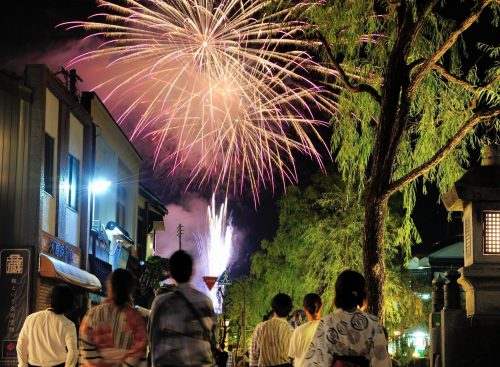 Festivals de l’été (de juin à août)