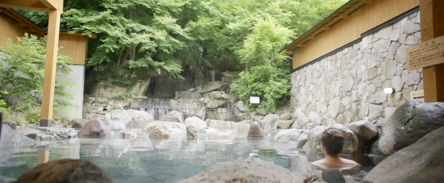 Tenzan Onsen (Review): Hakone's Lovely Tattoo-Friendly Onsen