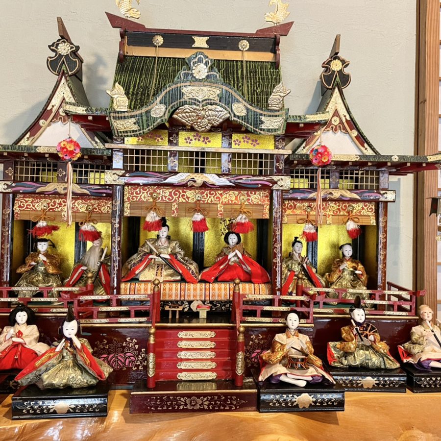 Dollhouse Traditional Japanese Innset　旅馆 Amazon.com: ZQWE Japanese Style 3D Wooden Dollhouse Kit with