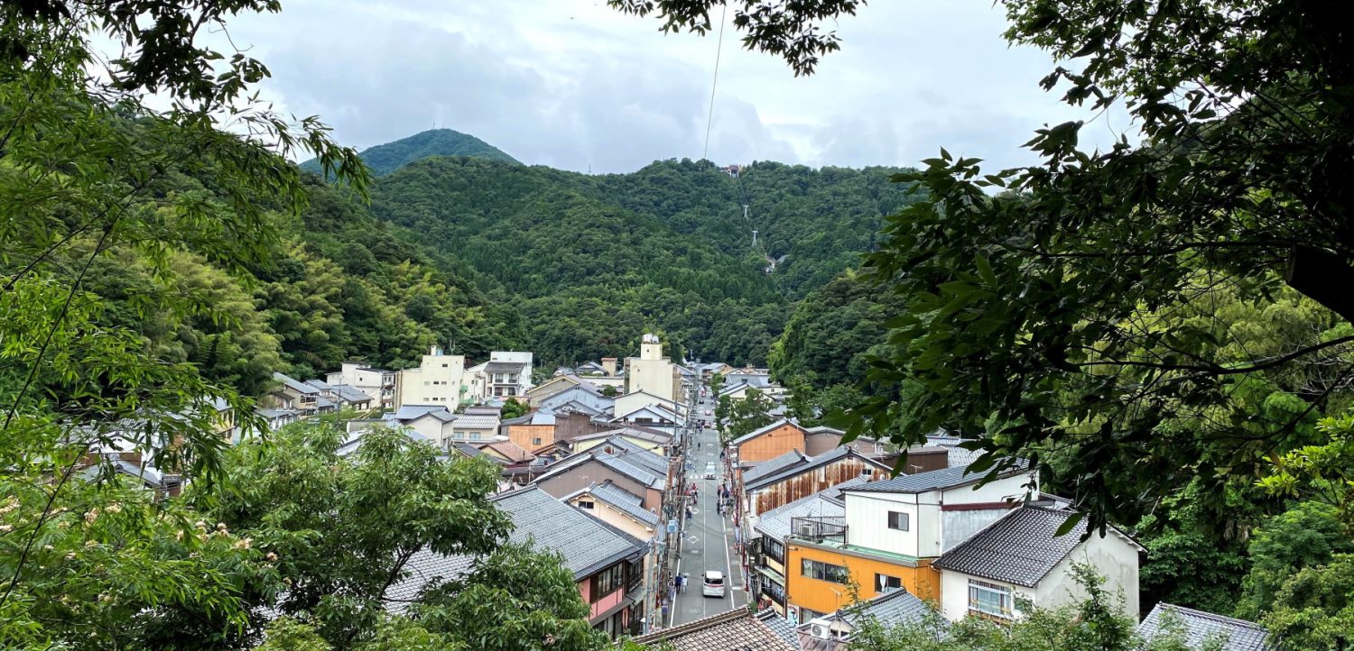 Yu no Yama Park, a hidden view of Kinosaki Onsen not known to many tourists.