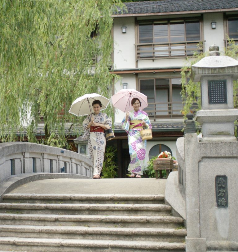 Japanese Village Xxx Sex - Visit Kinosaki - Best Onsen Town in Japan | The Official Site